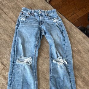 American Eagle Outfitters Light Blue Distressed Curvy Straight Leg Jeans